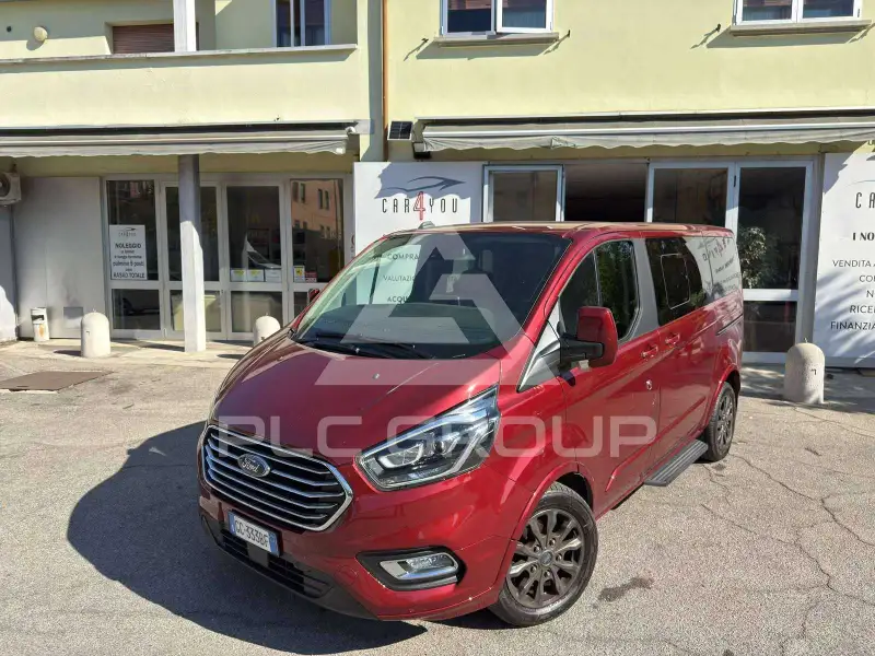 2020 Ford Tourneo