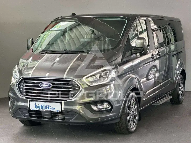 2020 Ford Tourneo
