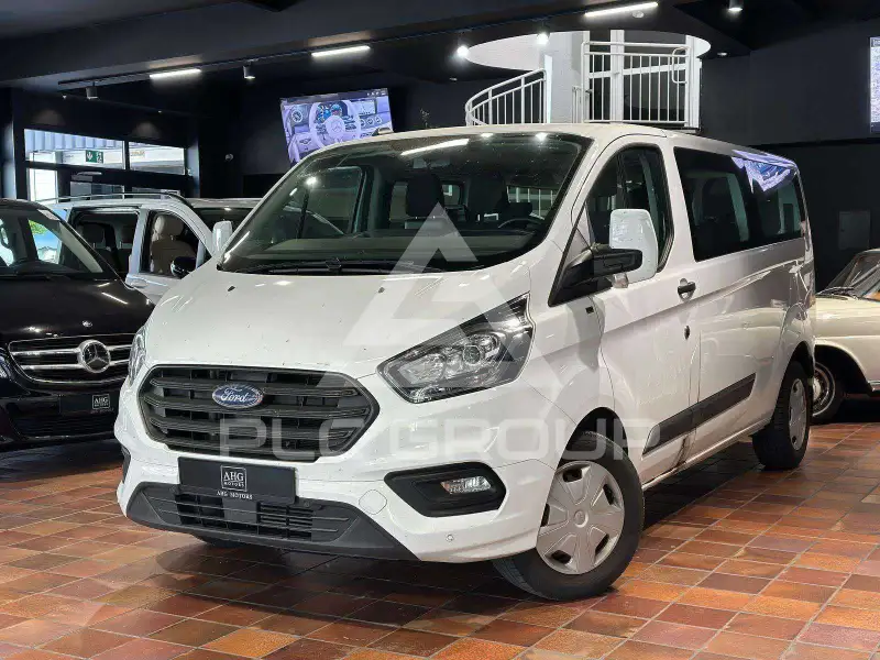 2020 Ford Tourneo