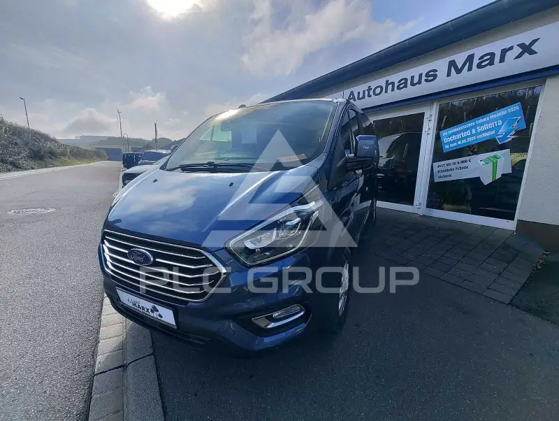 2020 Ford Tourneo