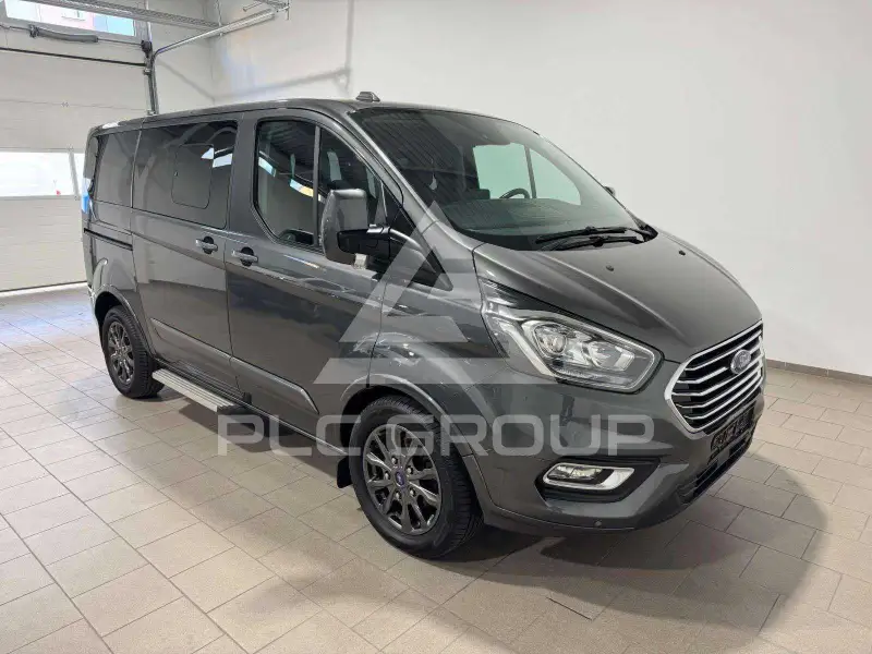 2020 Ford Tourneo