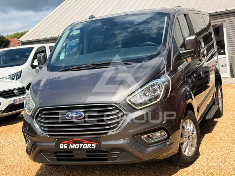 2020 Ford Tourneo
