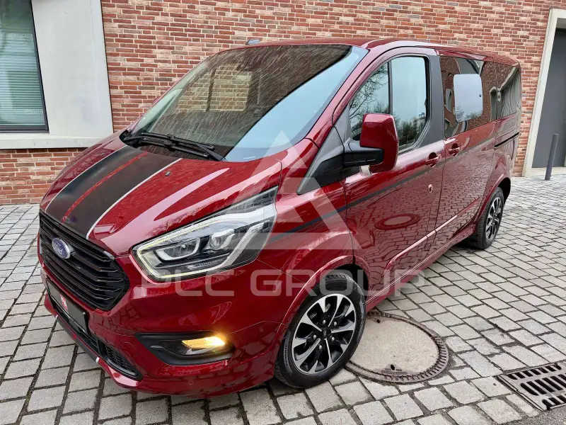 2020 Ford Tourneo