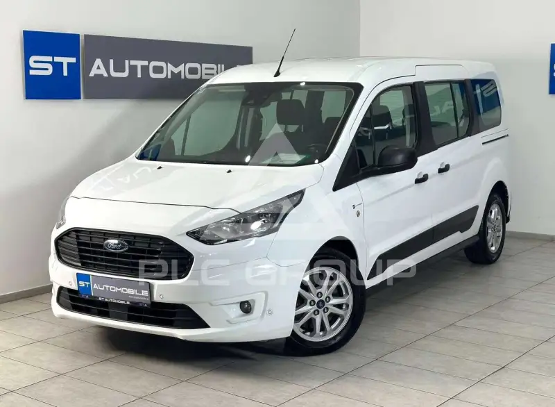 2020 Ford Tourneo