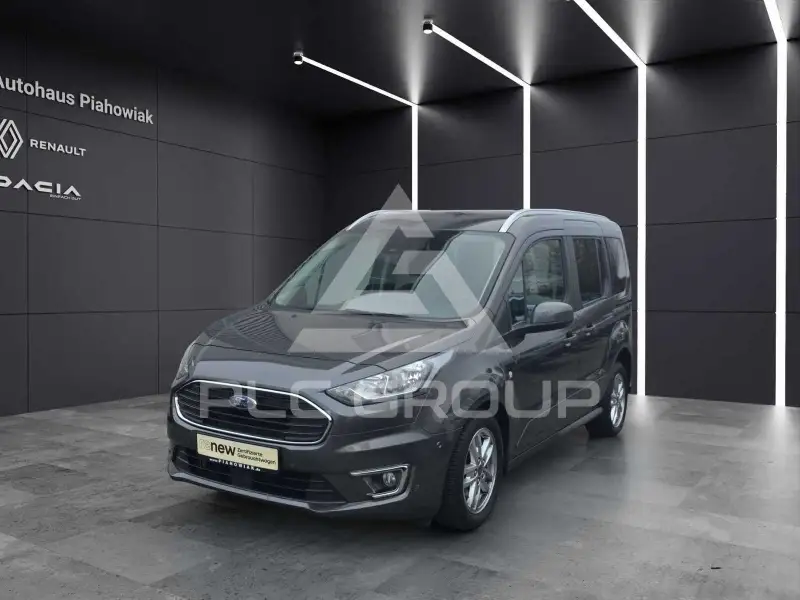 2020 Ford Tourneo
