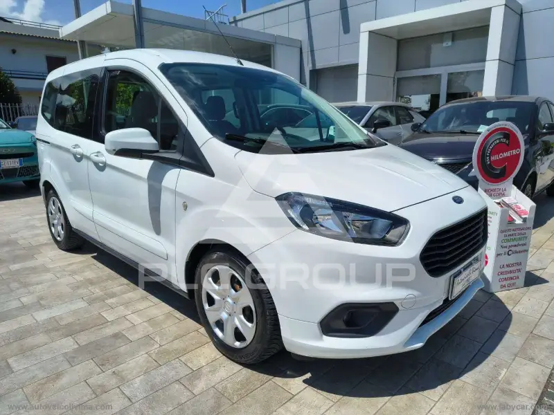 2020 Ford Tourneo