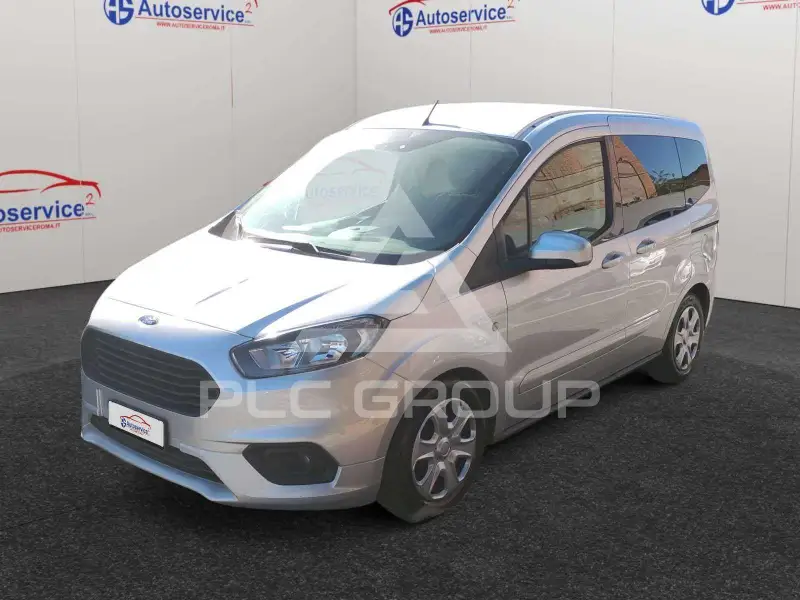 2020 Ford Tourneo