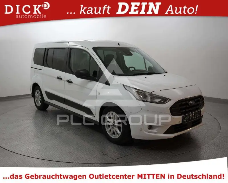 2020 Ford Tourneo