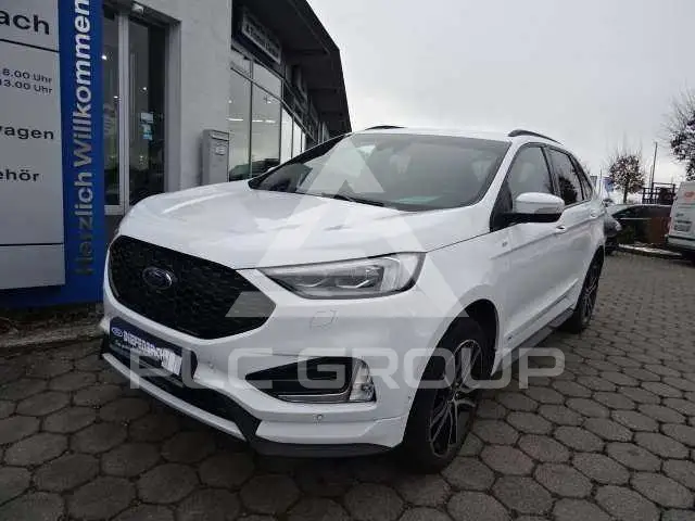 2020 Ford EDGE