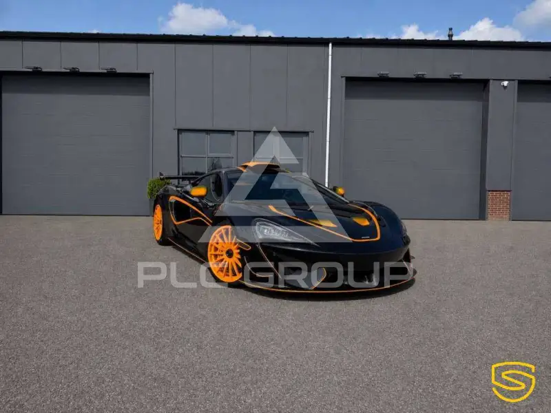 2020 McLaren 620