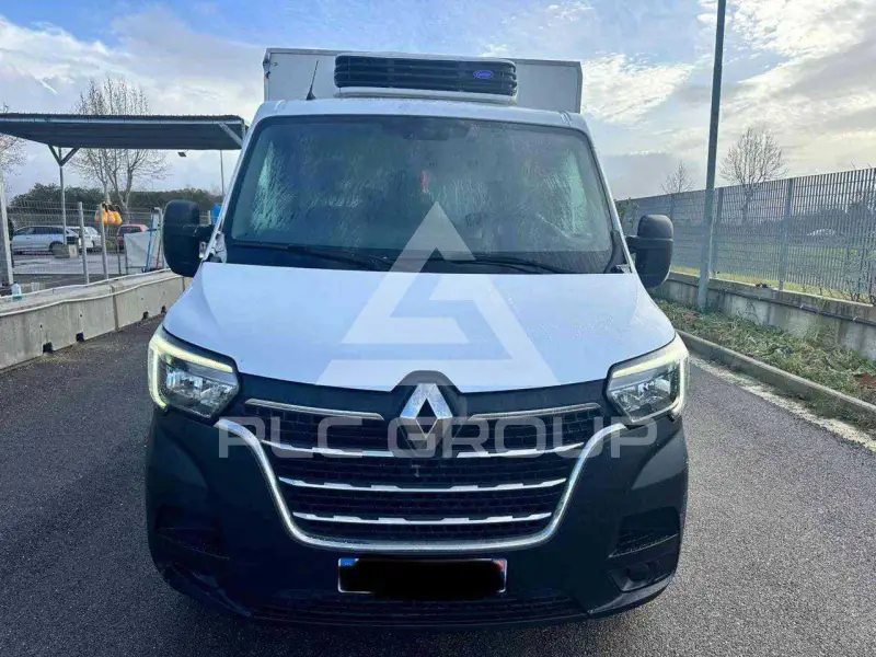 2020 Renault Master
