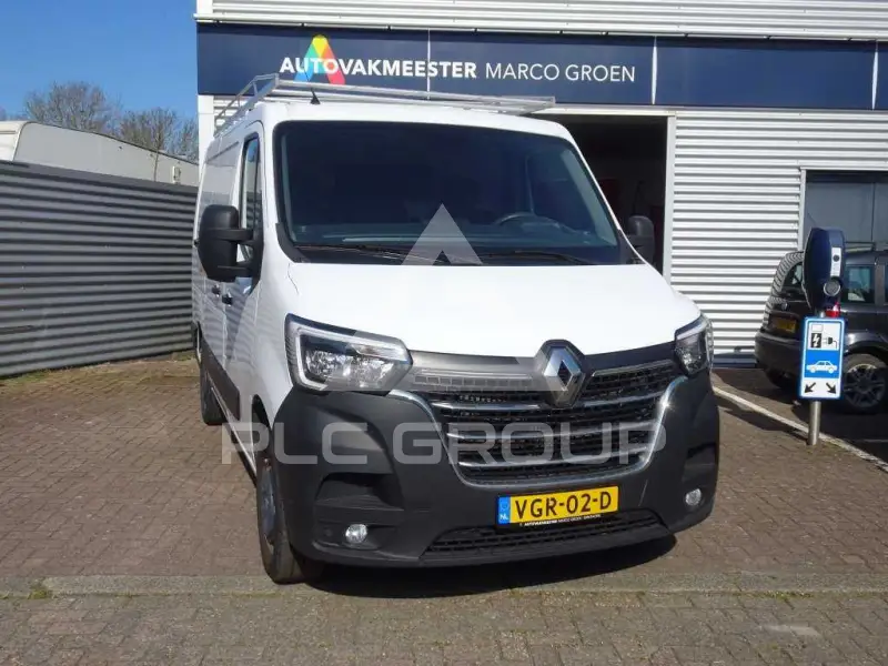2020 Renault Master