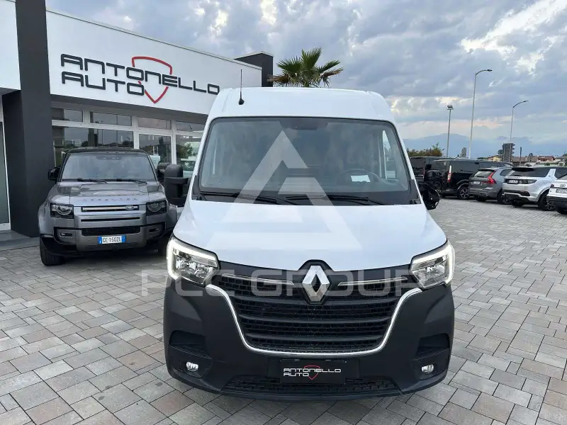 2020 Renault Master