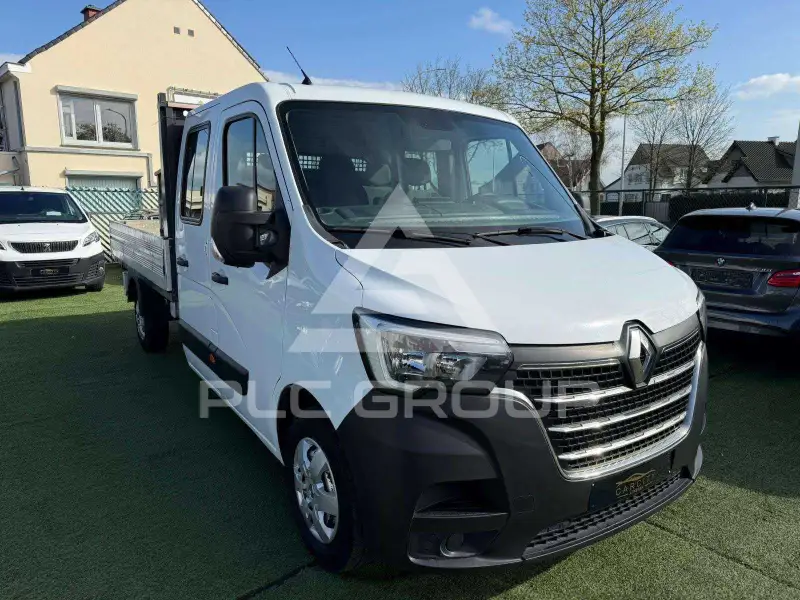 2020 Renault Master