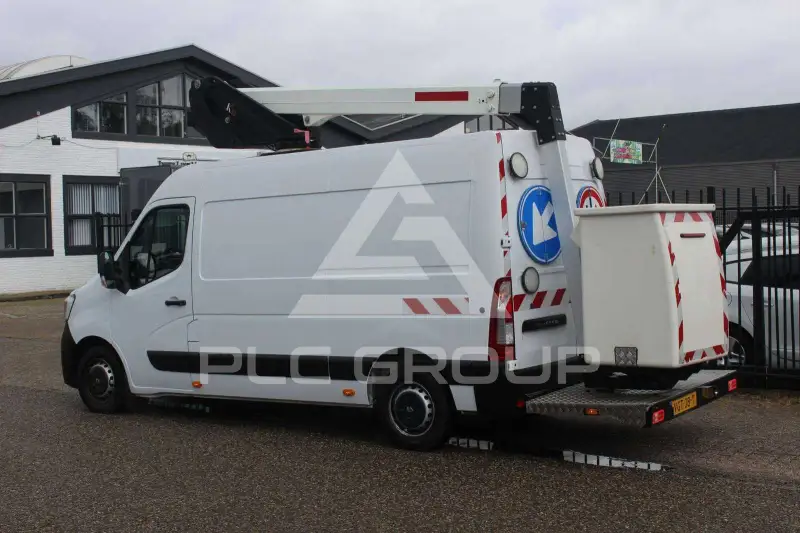2020 Renault Master