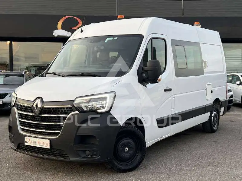2020 Renault Master