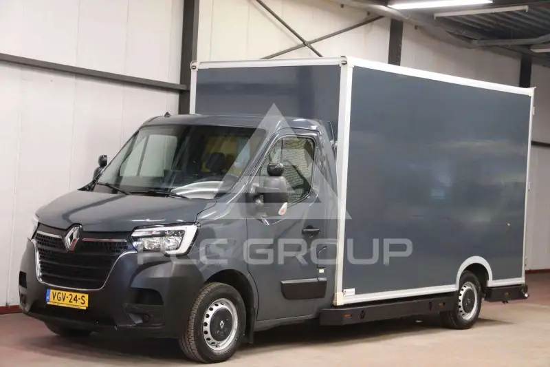 2020 Renault Master