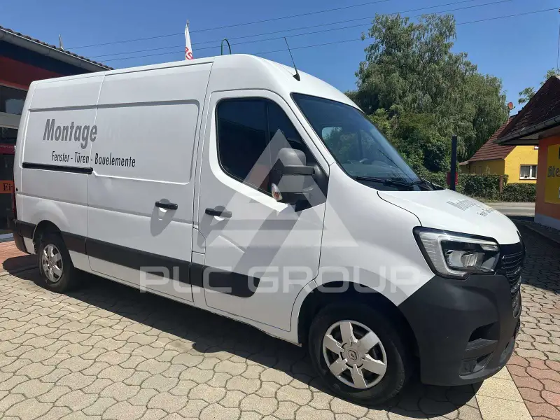 2020 Renault Master