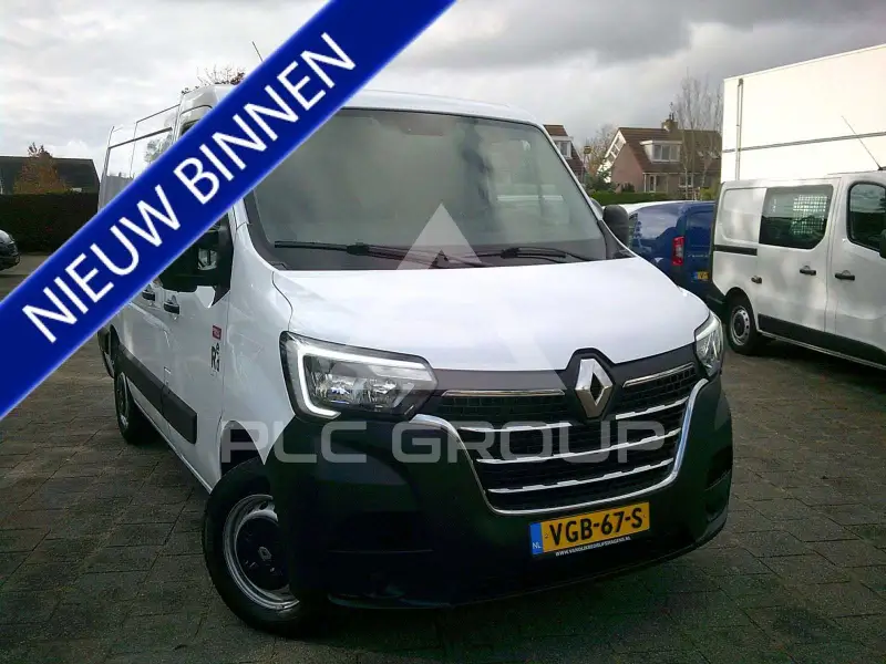 2020 Renault Master