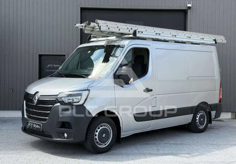 2020 Renault Master