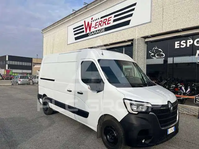 2020 Renault Master
