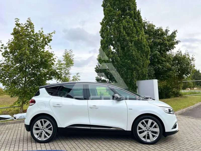 2020 Renault Scenic