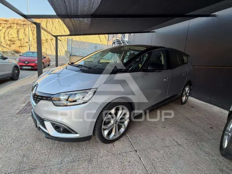 2020 Renault Grand Scenic
