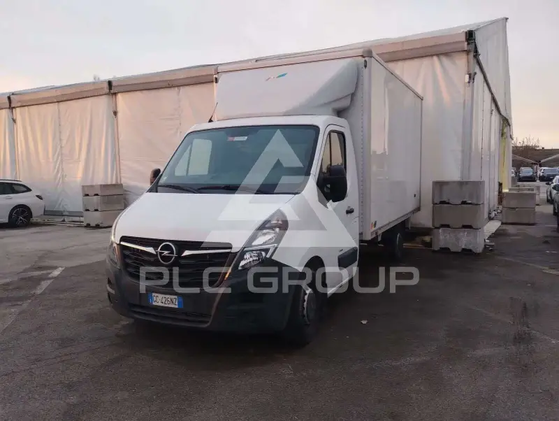 2020 Opel Movano