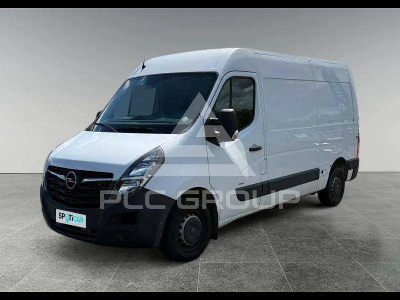 2020 Opel Movano