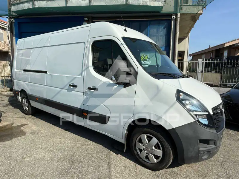 2020 Opel Movano