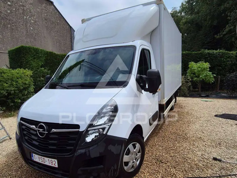 2020 Opel Movano