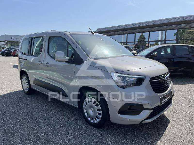 2020 Opel Combo