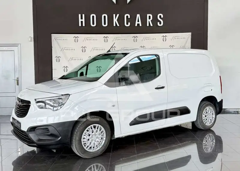 2020 Opel Combo