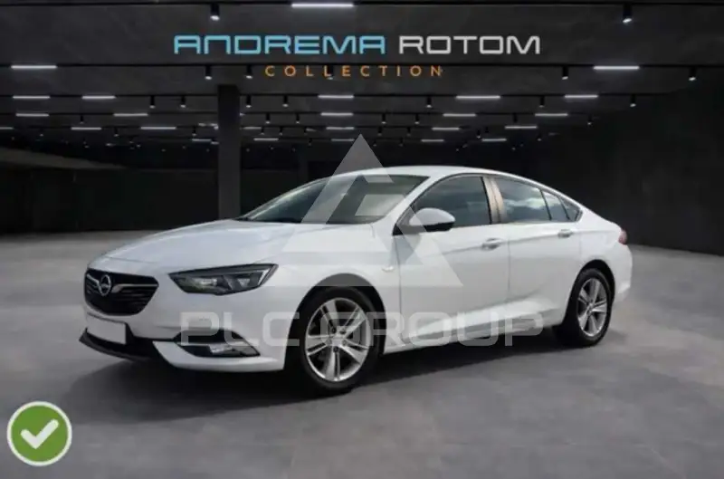2020 Opel Insignia