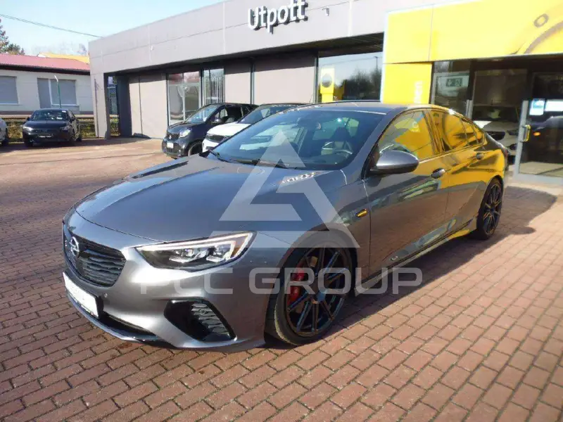 2020 Opel Insignia