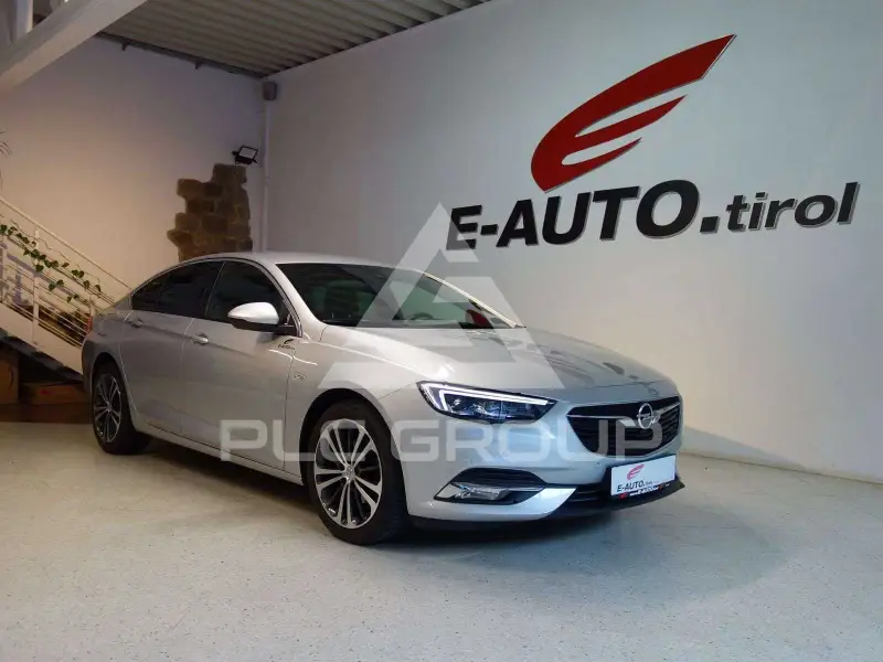 2020 Opel Insignia