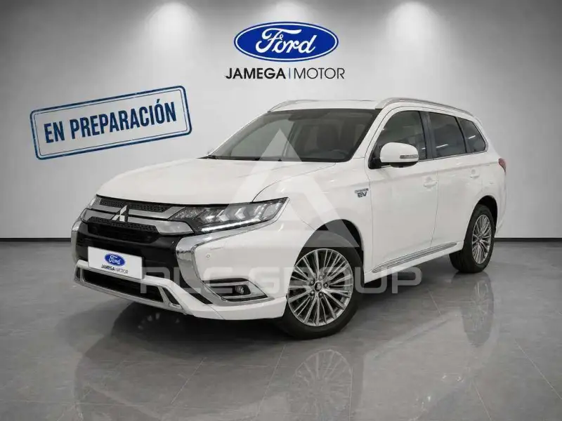 2021 Mitsubishi OUTLANDER