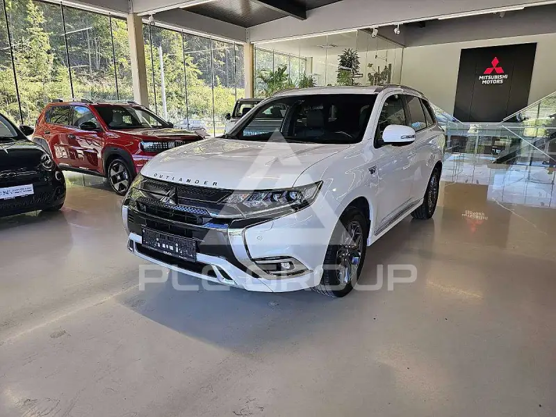 2021 Mitsubishi OUTLANDER