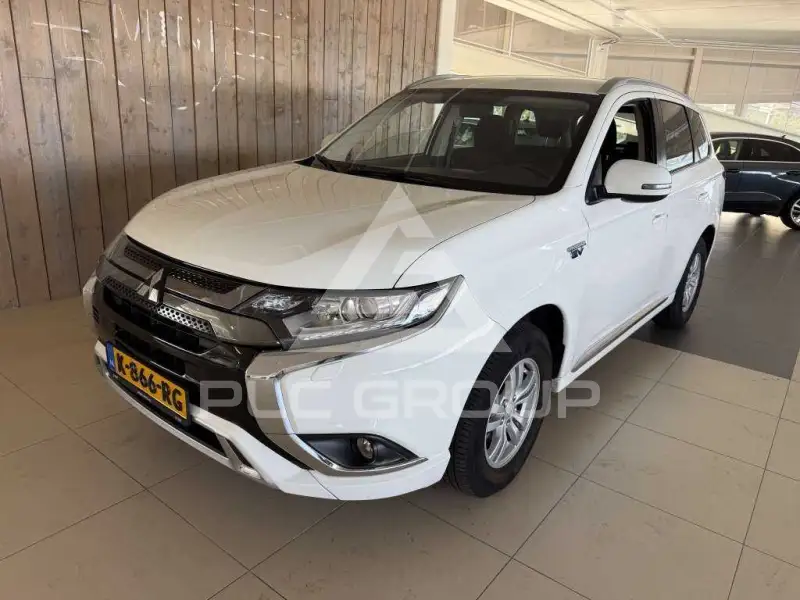 2021 Mitsubishi OUTLANDER