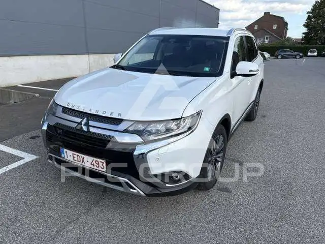 2021 Mitsubishi OUTLANDER