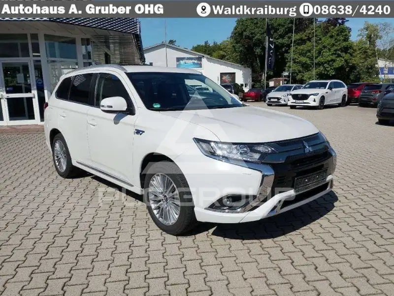 2021 Mitsubishi OUTLANDER