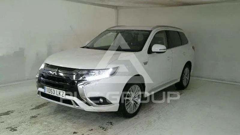 2021 Mitsubishi OUTLANDER