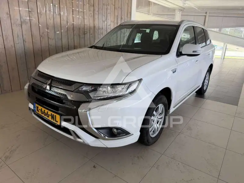 2021 Mitsubishi OUTLANDER