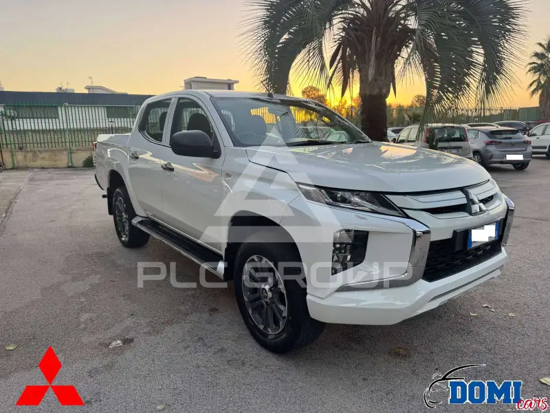 2021 Mitsubishi L200