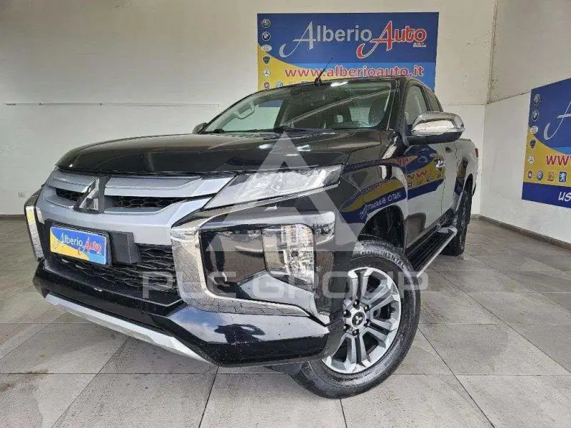 2021 Mitsubishi L200