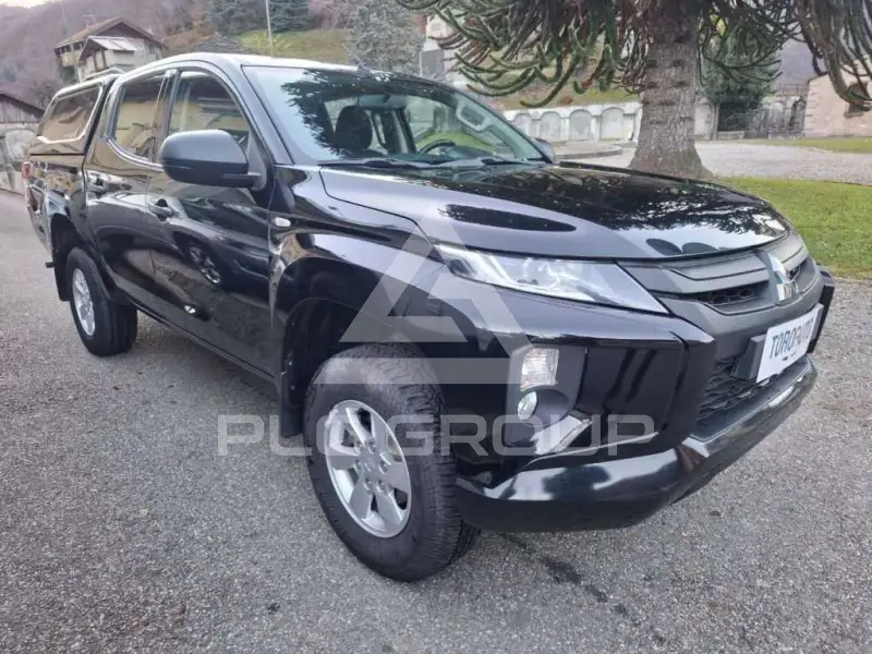 2021 Mitsubishi L200