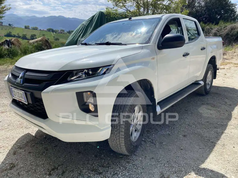 2021 Mitsubishi L200