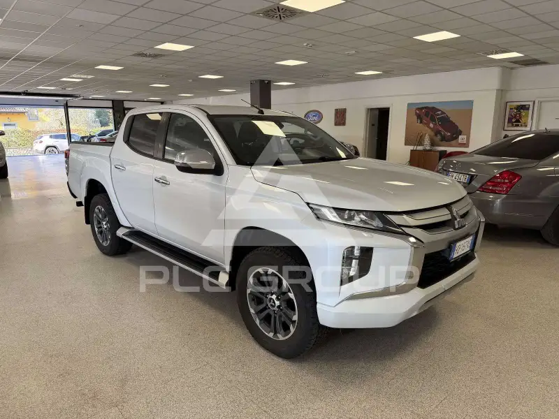 2021 Mitsubishi L200