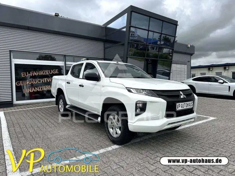 2021 Mitsubishi L200