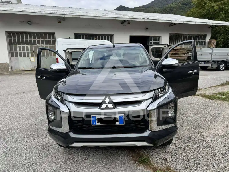 2021 Mitsubishi L200